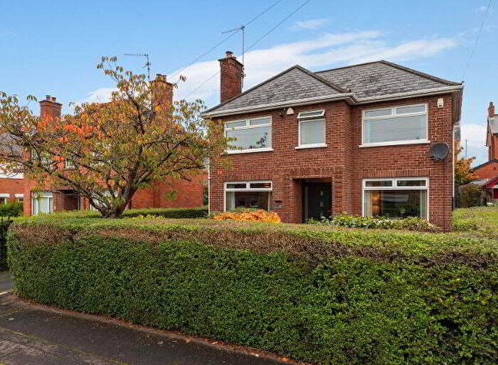 4 Bedroom Detached House For Sale In Fortwilliam Drive, Belfast, BT15