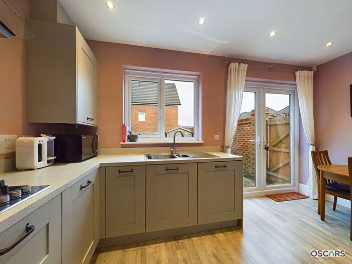 2 Bedroom Semi-Detached House For Sale In Birkett Close, Swanland, North Ferriby, HU14
