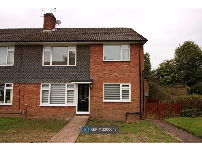 2 Bedroom Maisonette To Rent In Chilston Close, Tunbridge Wells, TN4