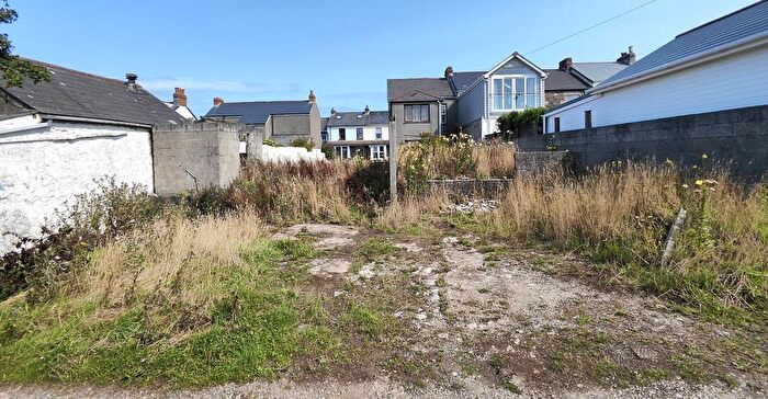 3 Bedroom End Of Terrace House For Sale In Amp; Raymond Road, Redruth, Cornwall, TR15