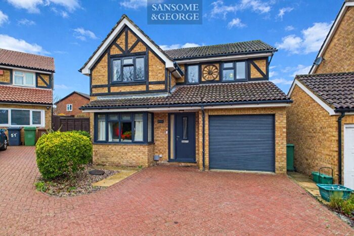 4 Bedroom Detached House For Sale In Hawkley Drive, Tadley, Hampshire, RG26