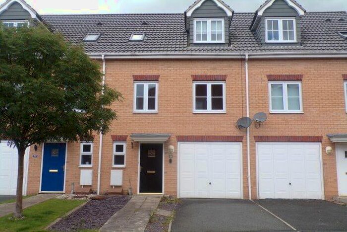 3 Bedroom Property To Rent In Ainderby Gardens, Northallerton, DL7