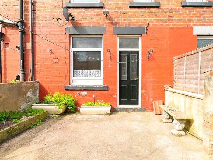2 Bedroom Terraced House To Rent In Dawlish Road, Leeds, LS9