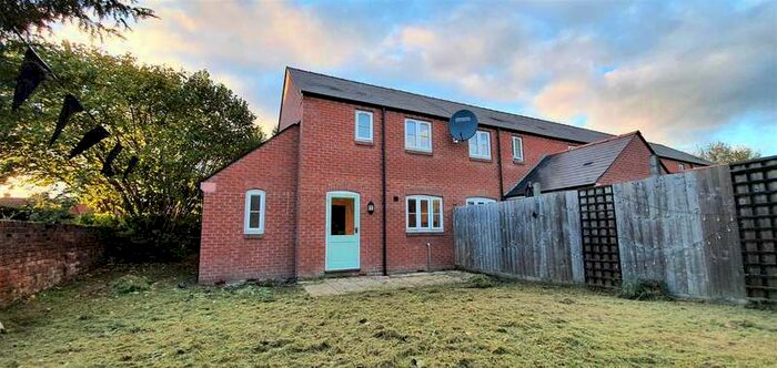 2 Bedroom End Of Terrace House To Rent In Miles Court Cottages, Etnam Street, Leominster, HR6