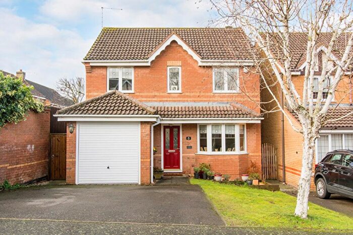 3 Bedroom Detached House For Sale In Fern Ley Close, Market Harborough, Leicestershire, LE16