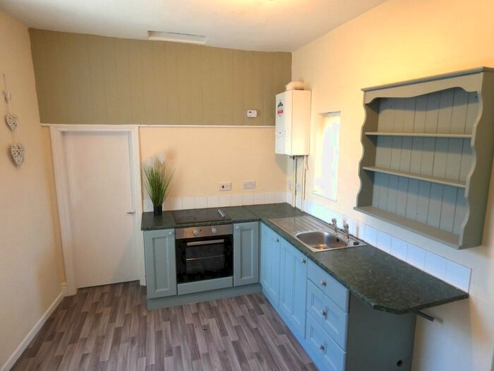 2 Bedroom Flat To Rent In Leyland Lane, Leyland, PR25