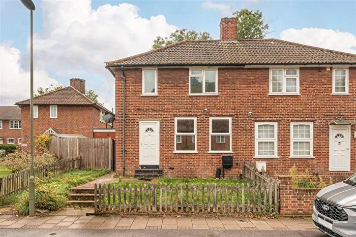 3 Bedroom Semi-detached House For Sale In Castleton Road, Eltham, SE9