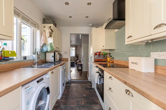 3 Bedroom Terraced House For Sale In Nottingham Street, Victoria Park, BS3