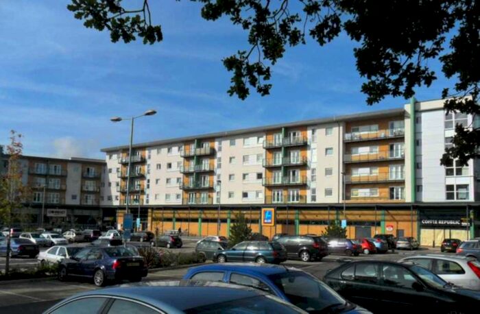 1 Bedroom Flat To Rent In Parkhouse Court, Hatfield, AL10
