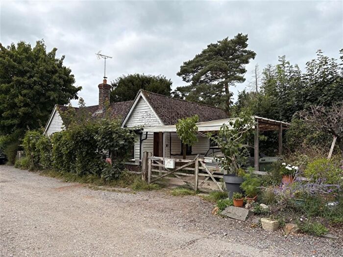 3 Bedroom Detached Bungalow For Sale In The Marlpit, Durgates, Wadhurst, TN5