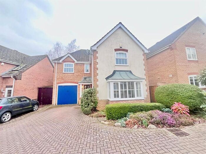 4 Bedroom Detached House To Rent In Eresbie Road, Louth, LN11