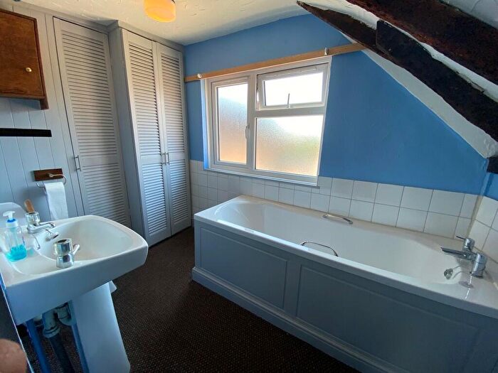 2 Bedroom End Of Terrace House To Rent In High Street, Needham Market, IP6