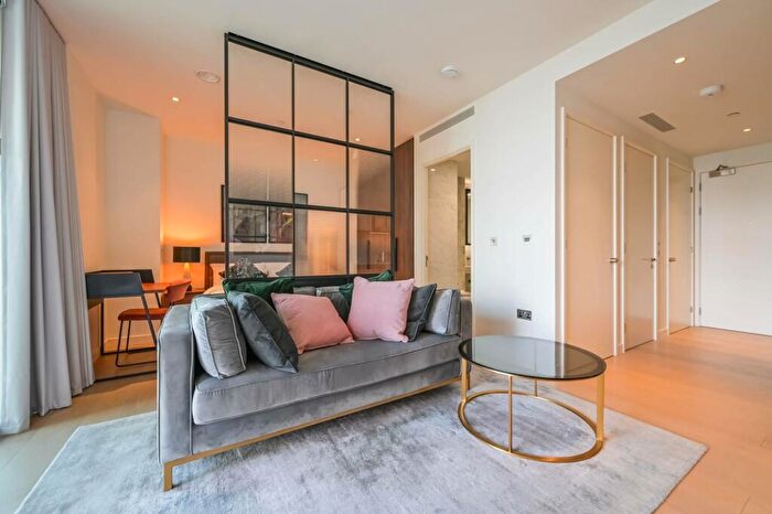 Studio To Rent In Bagshaw Building, Canary Wharf, London, E14