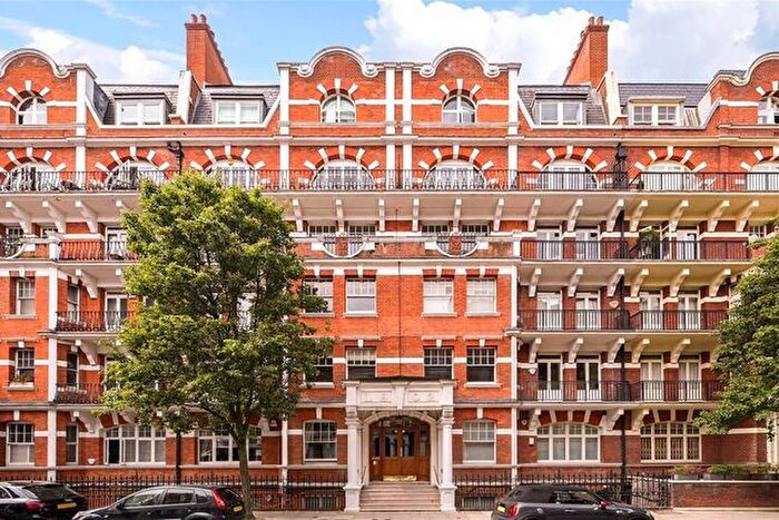 1 Bedroom Flat To Rent In Drayton Gardens, London, SW10