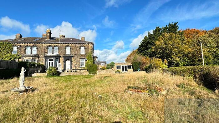 4 Bedroom Semi-Detached House For Sale In Dean Lane, Horsforth, Leeds, LS18