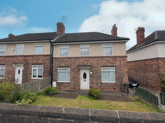 3 Bedroom Semi-Detached House For Sale In Robin Hood Road, Blidworth, Mansfield, NG21