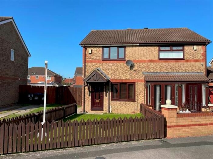 3 Bedroom Semi-Detached House To Rent In Netherfields Crescent, Middlesbrough, TS3