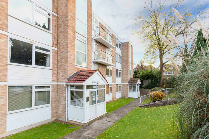 1 Bedroom Apartment To Rent In West Park, Mottingham, SE9