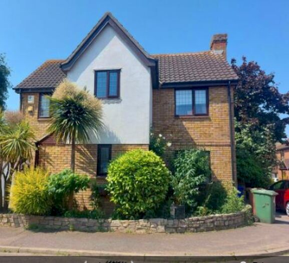 4 Bedroom House To Rent In Conrad Gardens, Grays, RM16