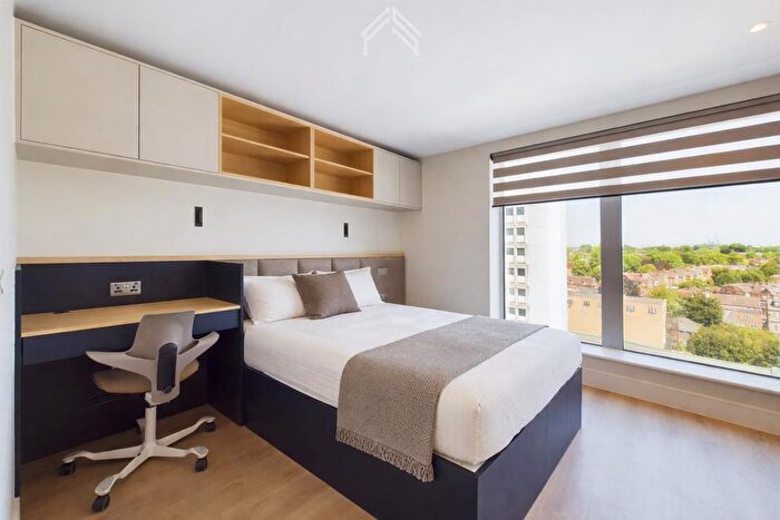 Studio To Rent In The Apiary, Ealing, W5