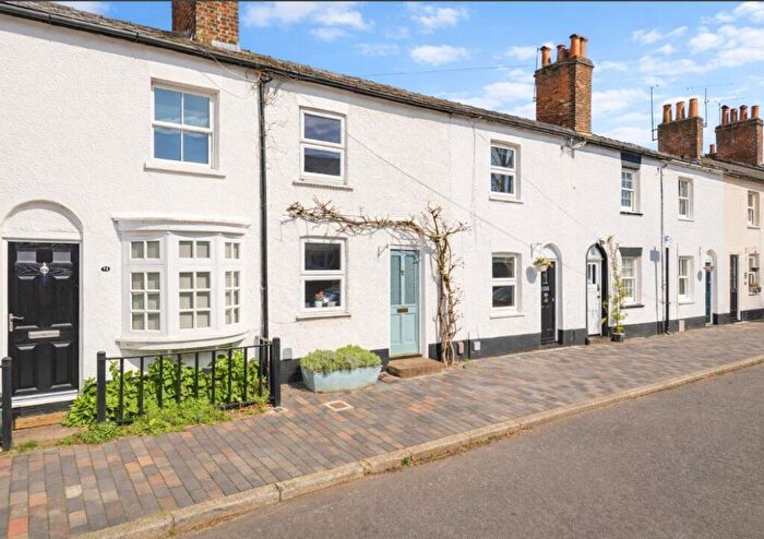 2 Bedroom Terraced House For Sale In Old London Road, St. Albans, Hertfordshire, AL1