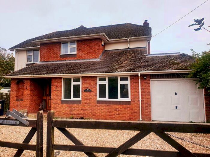 4 Bedroom Detached House To Rent In Boucher Way, Budleigh Salterton, EX9