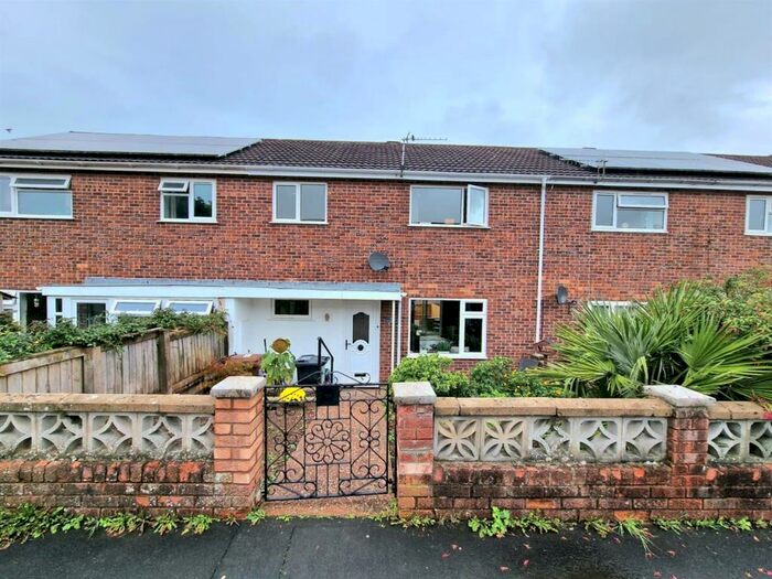 3 Bedroom House To Rent In Coleridge Road, Tiverton, EX16