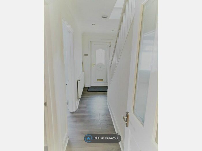 3 Bedroom Semi-Detached House To Rent In Park Crescent, Abergavenny, NP7