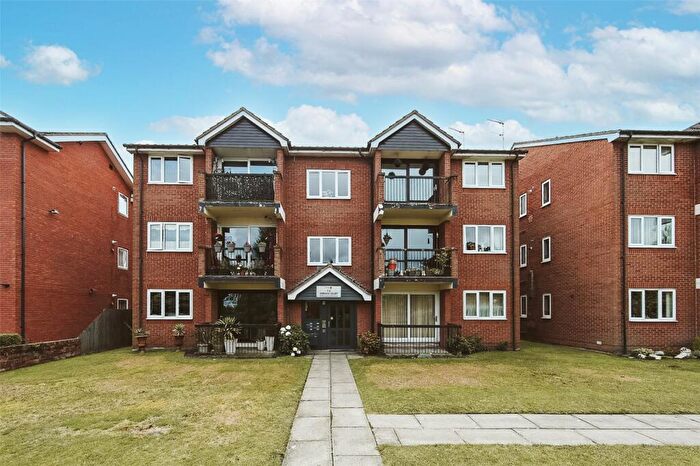 2 Bedroom Apartment For Sale In Scarisbrick New Road, Southport, Merseyside, PR8