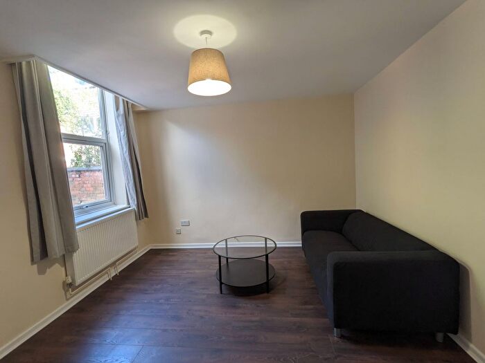 1 Bedroom Maisonette To Rent In Sherbourne Road, Birmingham, B27
