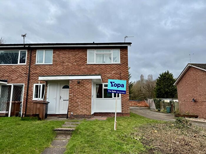 2 Bedroom Maisonette For Sale In Banbrook Close, Solihull, B92