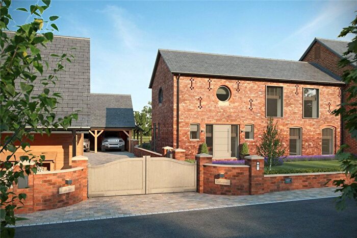 3 Bedroom Mews For Sale In Haycroft Barns, Calveley, Tarporley, Cheshire, CW6