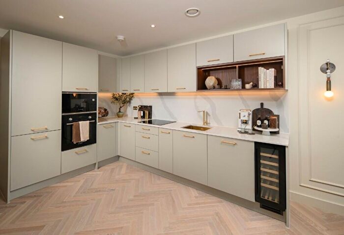 2 Bedroom Apartment For Sale In Royal Arsenal Riverside, London, SE18