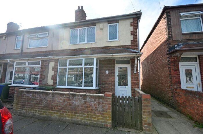 2 Bedroom Terraced House To Rent In Springbank, Grimsby, DN34