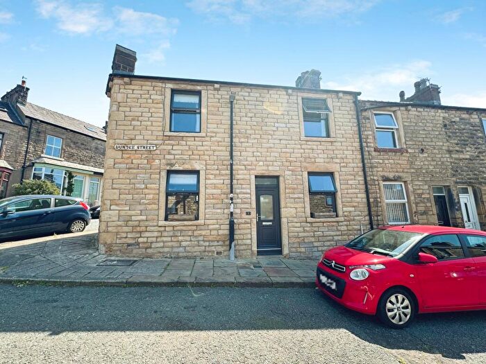 3 Bedroom End Of Terrace House For Sale In Dundee Street, Moorlands, Lancaster, LA1