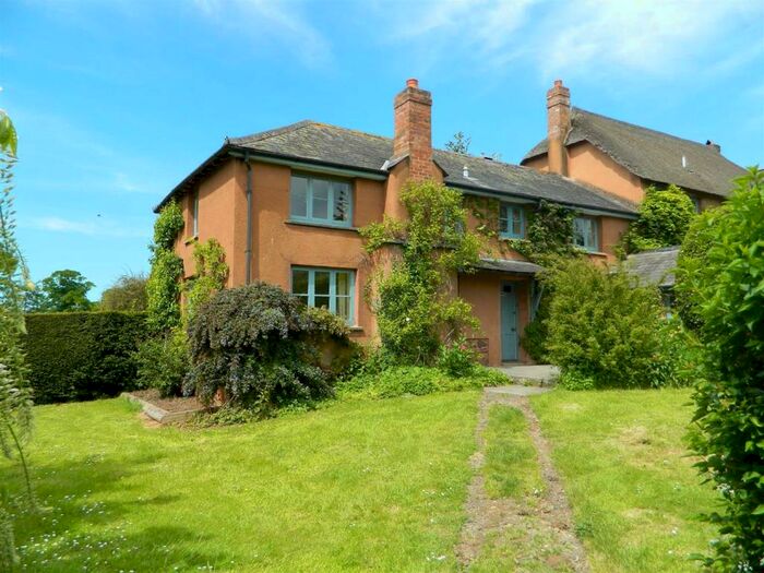 3 Bedroom Terraced House To Rent In Newton St Cyres, EX5