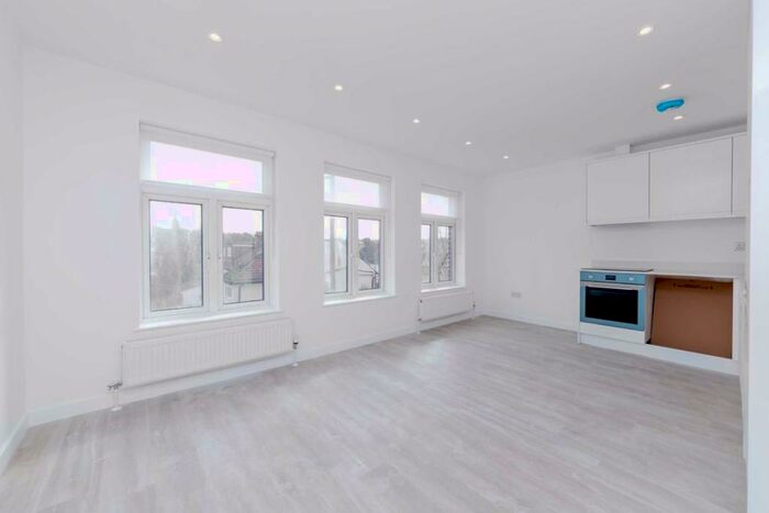 1 Bedroom Flat To Rent In Finchley Road, London, NW11