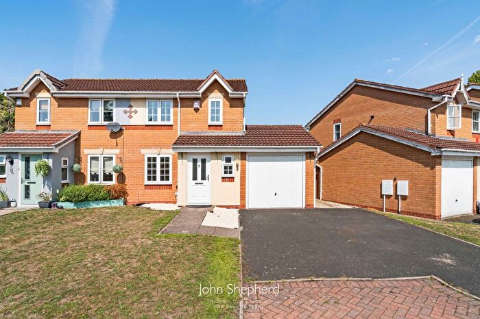 3 Bedroom Semi-detached House For Sale In Terrys Lane, Erdington, Birmingham, West Midlands, B24