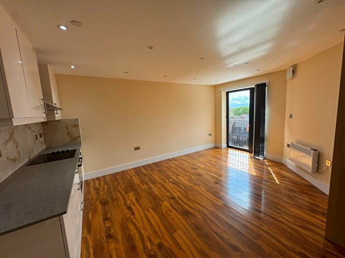 Studio To Rent In - Church Street, SL1