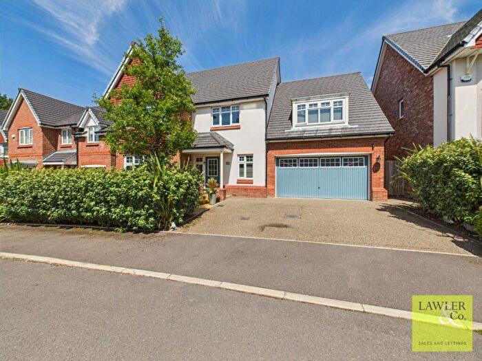 5 Bedroom Detached House For Sale In Broadmeadow Drive, Hyde, SK14