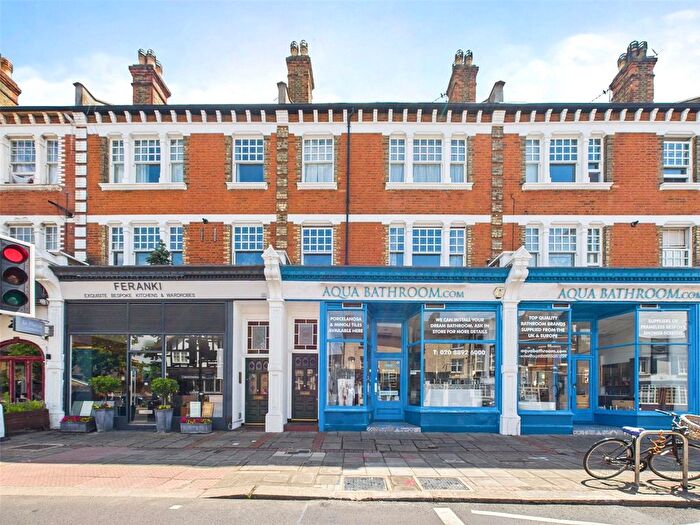 1 Bedroom Flat To Rent In Richmond Road, Twickenham, TW1