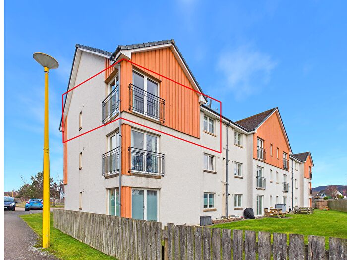 2 Bedroom Flat For Sale In Newlands Road, Aviemore, PH22