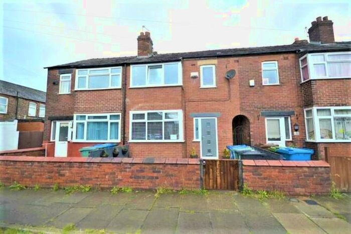 3 Bedroom Terraced House To Rent In Bright Street, Manchester, M26