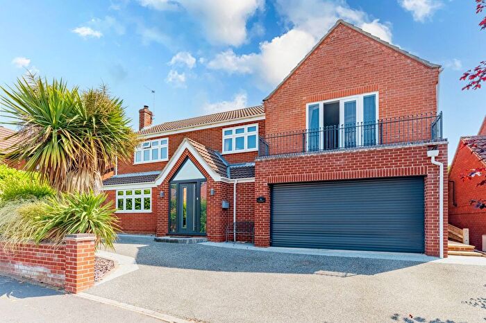 5 Bedroom Detached House For Sale In Villarome, Caister-On-Sea, NR30
