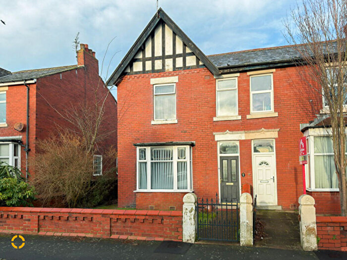 3 Bedroom Semi Detached House For Sale In Alexandra Road, Lytham St. Annes, FY8