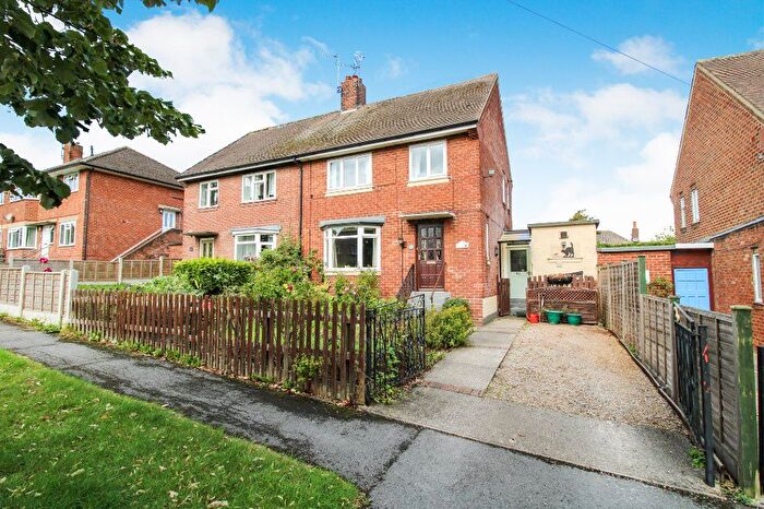 3 Bedroom Semi-Detached House For Sale In Eleanor Drive, Harrogate, North Yorkshire, HG2