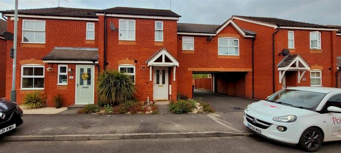 2 Bedroom Property To Rent In Herring Road, Atherstone, CV9