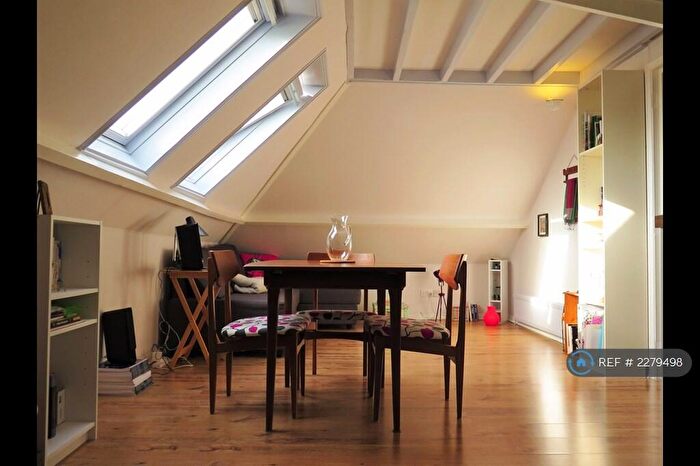 1 Bedroom Flat To Rent In Springfield Road, Brighton, BN1