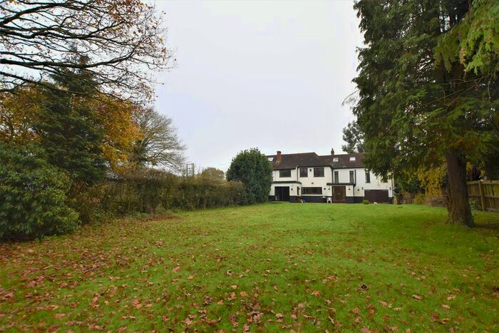 5 Bedroom Property To Rent In Alcester Road, Portway, Birmingham, B48