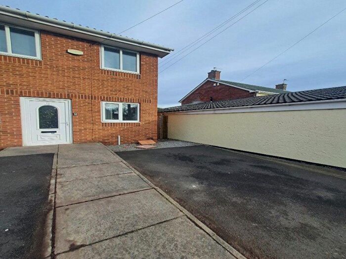 3 Bedroom Semi-Detached House To Rent In Alisha Vale, Easington Colliery, Peterlee, SR8